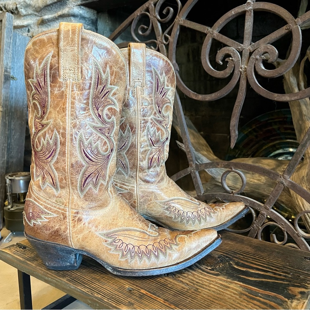 RARE Vintage Corral  Eagle Cognac Tan Burgundy/olive detail Cowboy Boots 8.5M - Picture 5 of 15